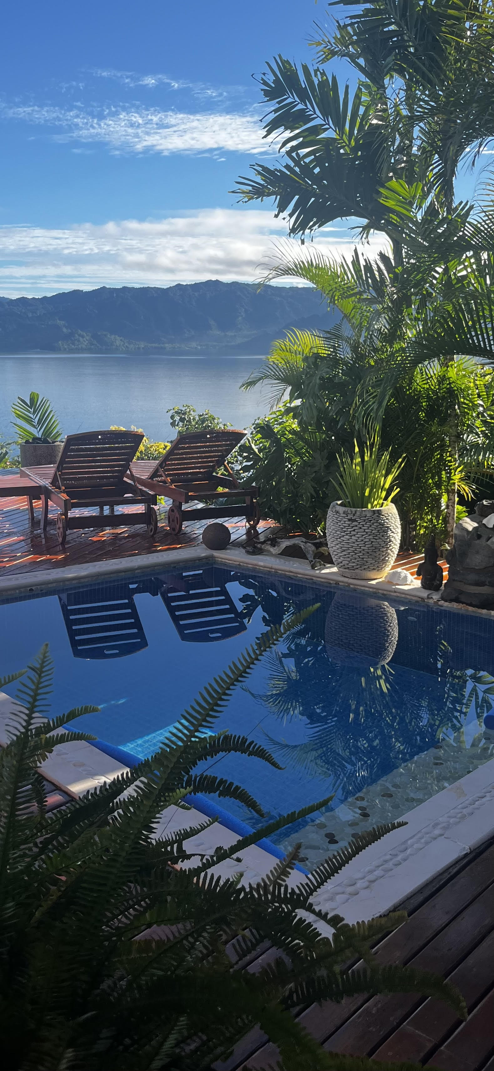 Morning pool at Naveria Heights Lodge